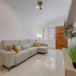 Modern & Cozy 3br Maisonette With Private Terrace In Marsascala By 360 Estates