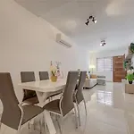 Modern & Cozy 3br Maisonette With Private Terrace In Marsascala By 360 Estates Apartment