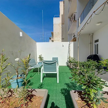 Modern & Cozy 3br Maisonette With Private Terrace In Marsascala By 360 Estates Apartamento Marsaskala
