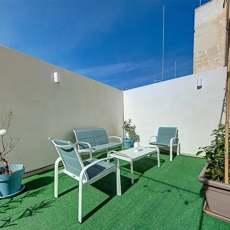 Modern & Cozy 3br Maisonette With Private Terrace In Marsascala By 360 Estates 아파트 *
