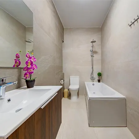 아파트 Modern & Cozy 3br Maisonette With Private Terrace In Marsascala By 360 Estates 마르사스칼라