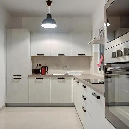 Apartmán Modern & Cozy 3br Maisonette With Private Terrace In Marsascala By 360 Estates Marsaskala