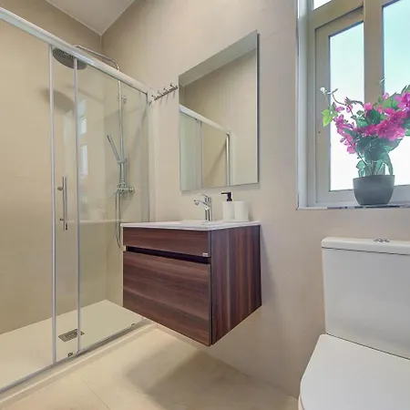 Modern & Cozy 3br Maisonette With Private Terrace In Marsascala By 360 Estates Apartmán *