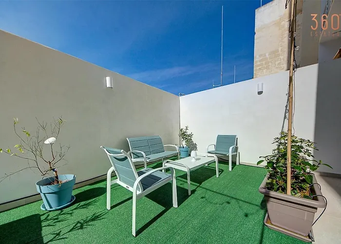 Modern & Cozy 3br Maisonette With Private Terrace In Marsascala By 360 Estates Апартаменты *